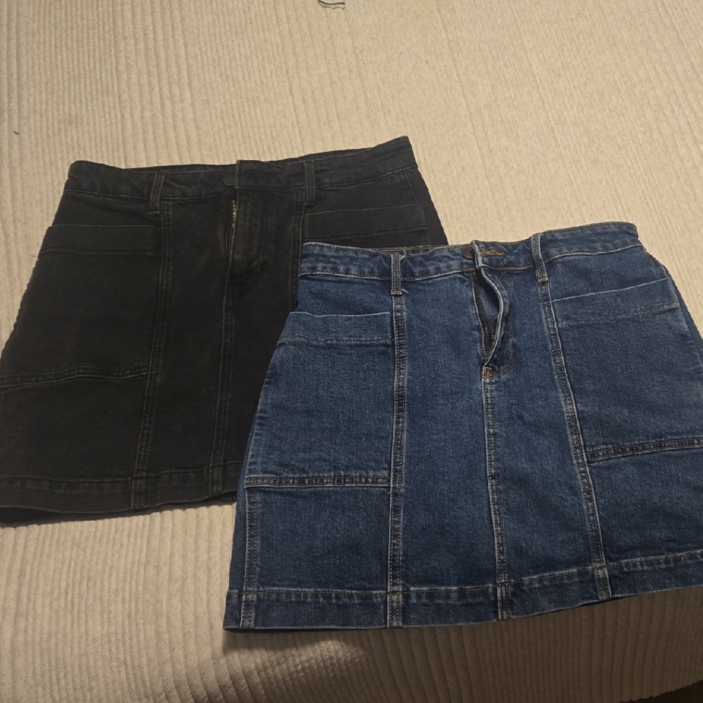 Old Navy Black and Blue Denim A-Line Skirts